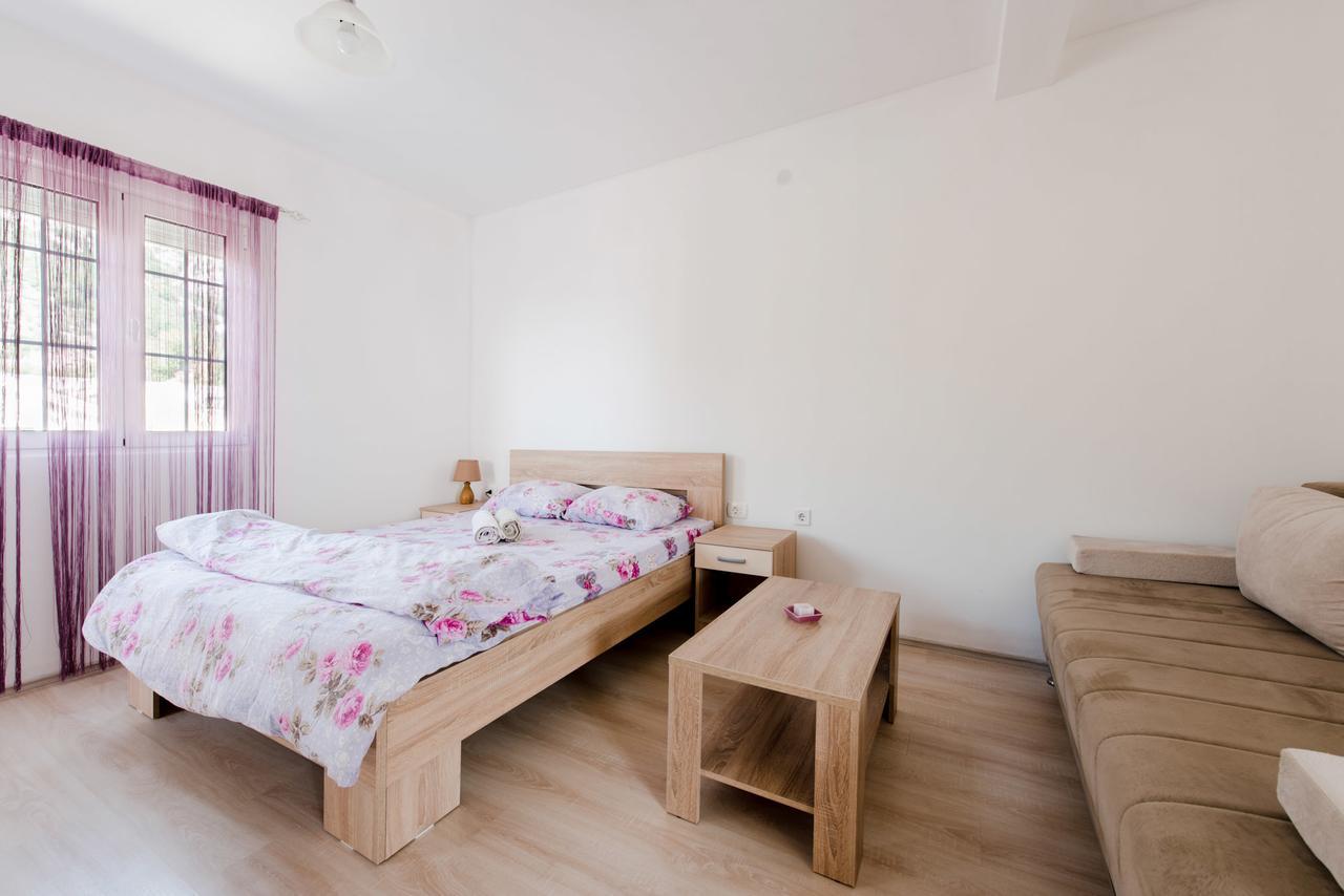 Guest House Vukmarkovic Сутоморе Екстериор снимка