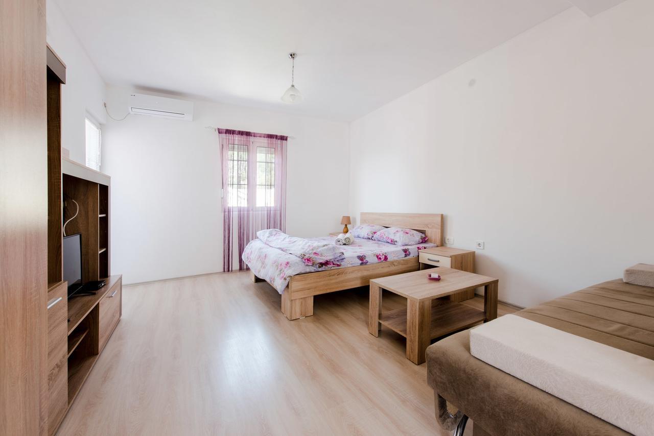 Guest House Vukmarkovic Сутоморе Екстериор снимка