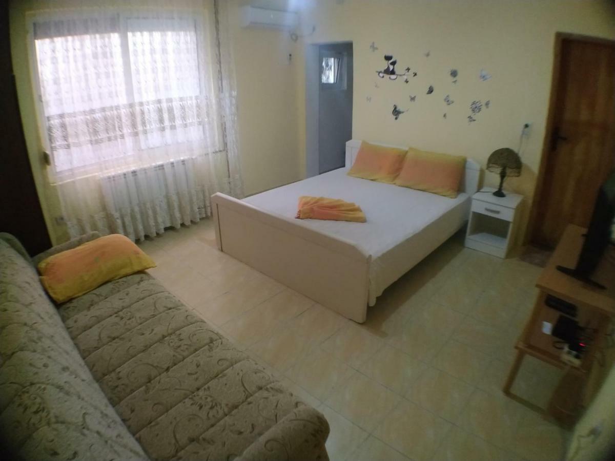 Guest House Vukmarkovic Сутоморе Екстериор снимка